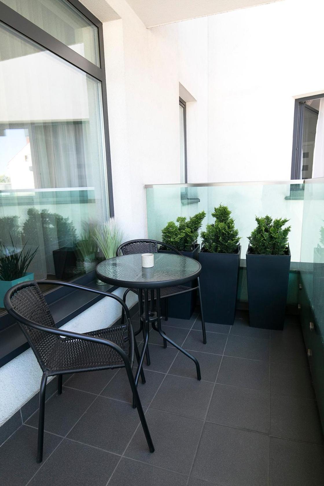 Apartamenty Lucky 13 Краків Екстер'єр фото