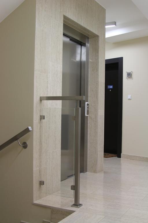 Apartamenty Lucky 13 Краків Екстер'єр фото