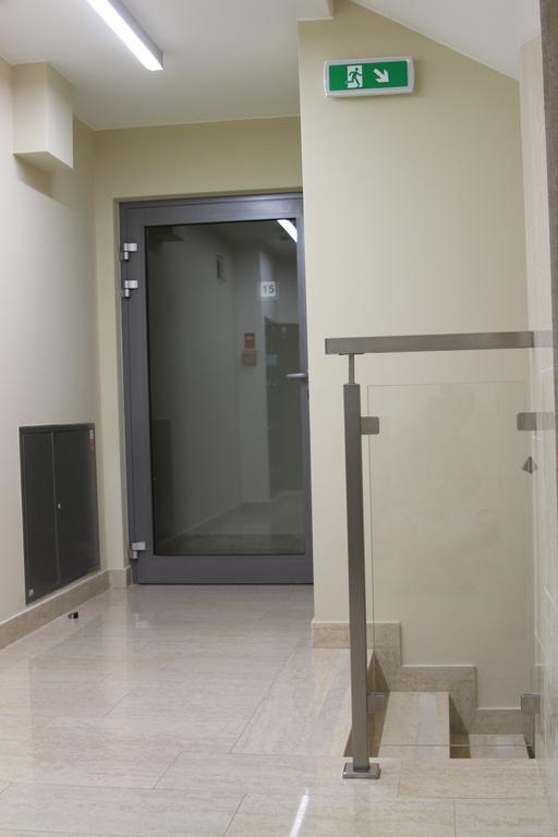 Apartamenty Lucky 13 Краків Екстер'єр фото